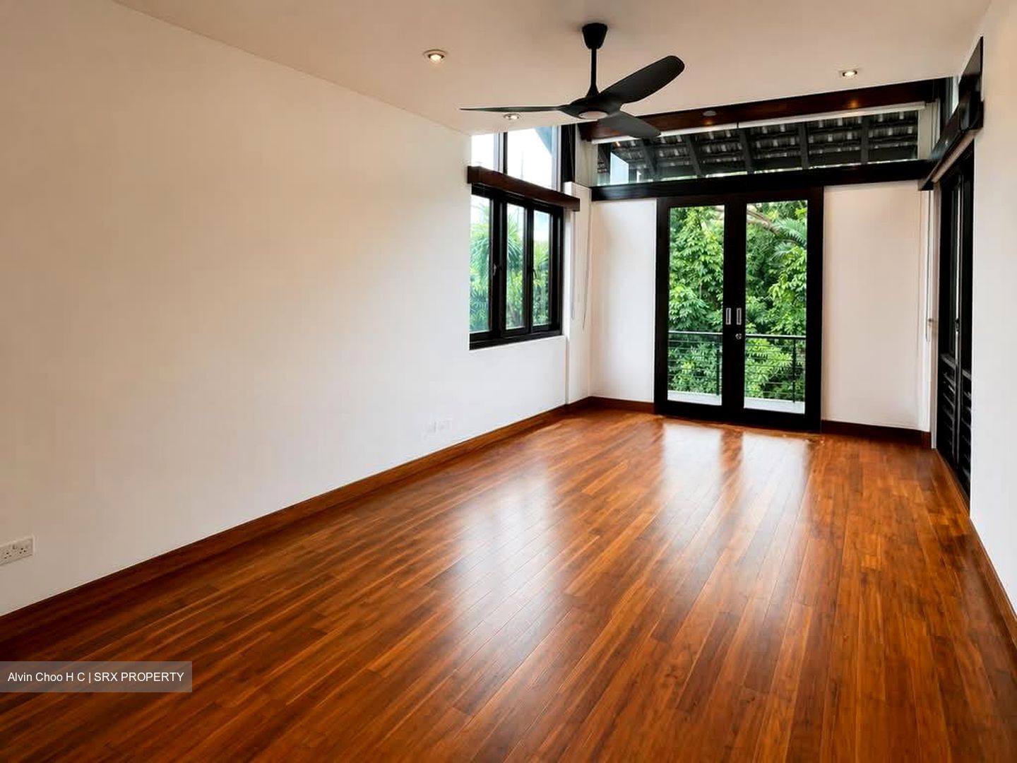 Lakeshore View (D4), Detached #589265811